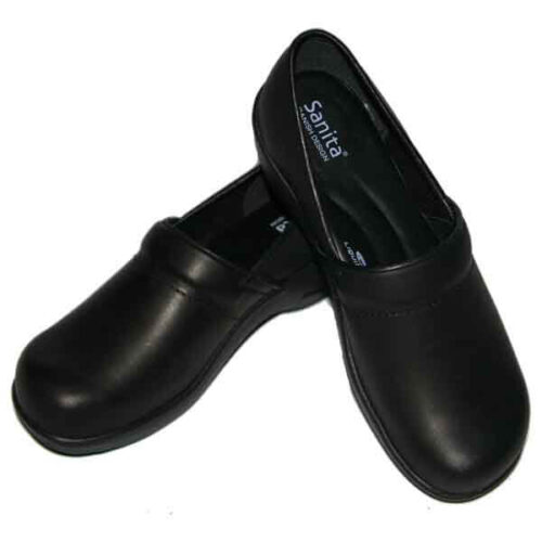Hygge Closed Clogs
